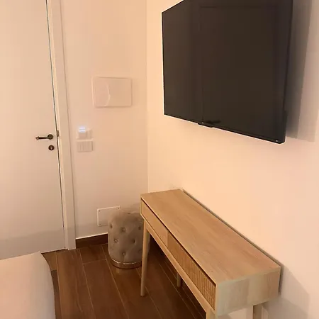 Dal Console 4* Katánie